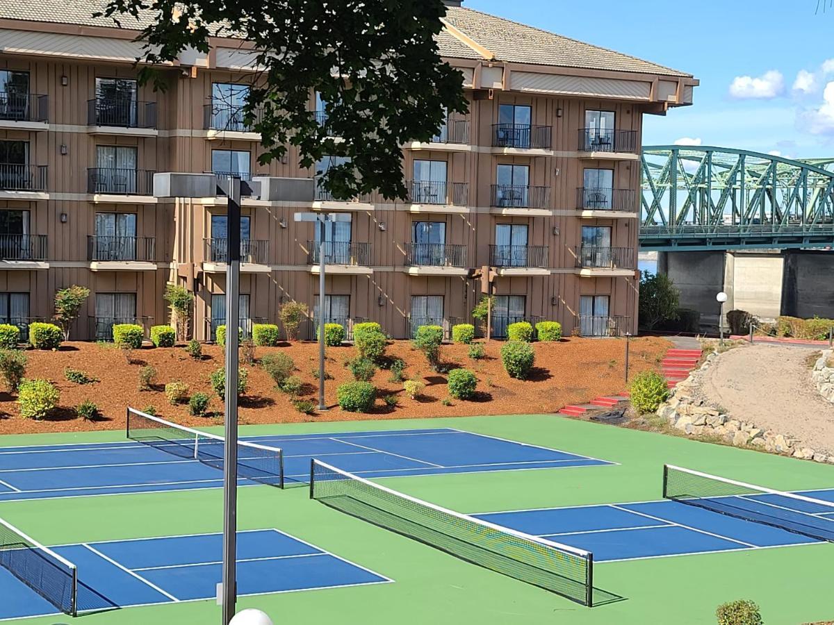 Holiday Inn Portland - Columbia Riverfront By Ihg Esterno foto