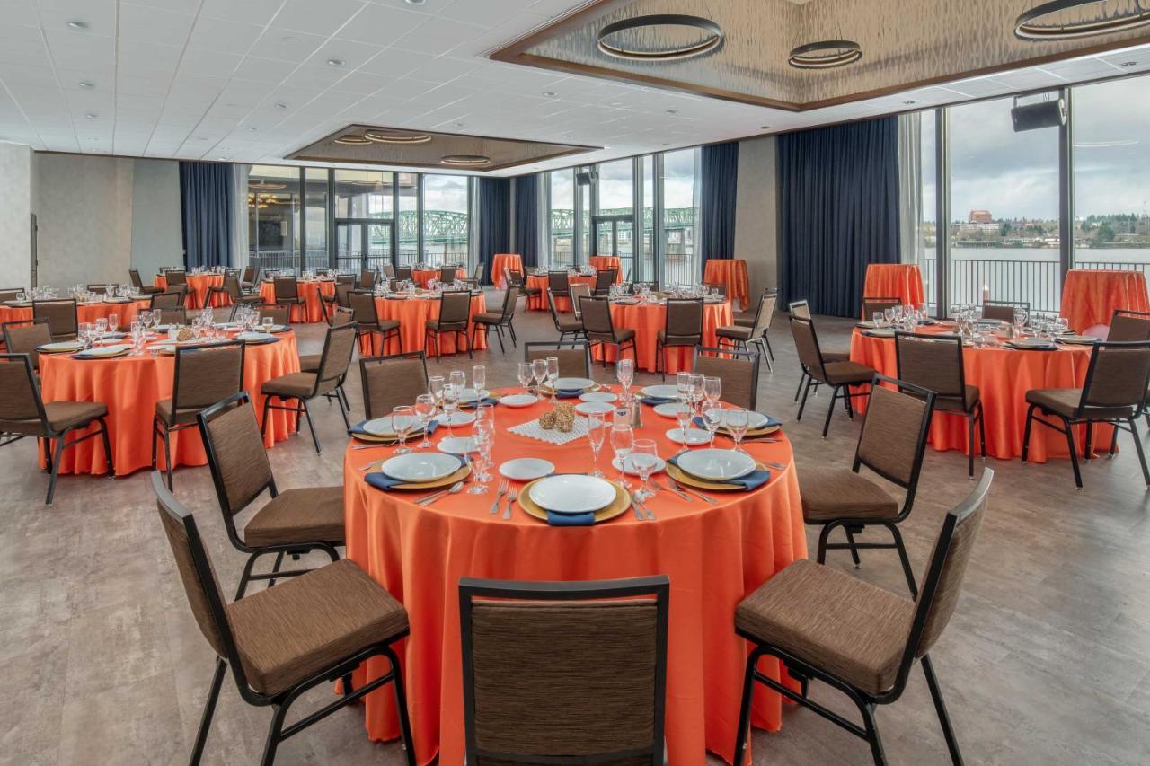 Holiday Inn Portland - Columbia Riverfront By Ihg Esterno foto