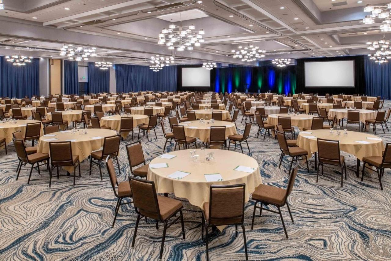 Holiday Inn Portland - Columbia Riverfront By Ihg Esterno foto