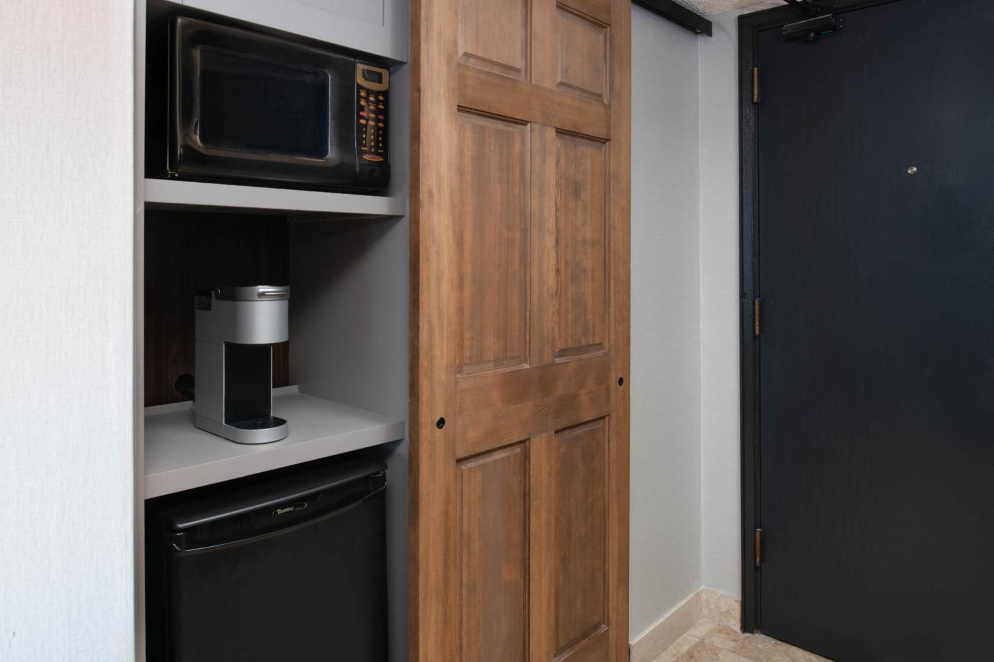 Holiday Inn Portland - Columbia Riverfront By Ihg Esterno foto